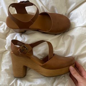 Brown platform clogs with strap, size 8.5